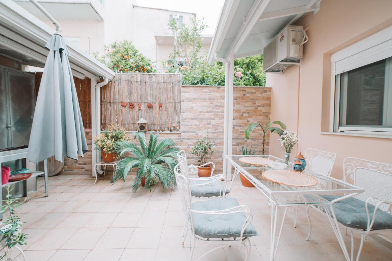 Apartamento Debbies House Kalamata Exterior foto